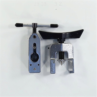 Вальцовка FC(CT)-525 F 1 плашка 3/16"-5/8" раздвижная Вальцовка FC(CT)-525 F 1 плашка 3/16"-5/8" раздвижная