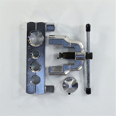 Вальцовка CT-203 1 плашка 5/8"-11/8" Вальцовка CT-203 1 плашка 5/8"-11/8"