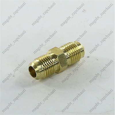 Adapter 5/16M x 5/16M SAE