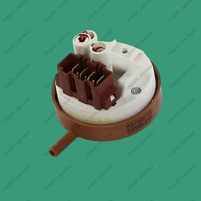 Датчик уровня воды INDESIT ARISTON 4 конт C00110328 Датчик уровня воды INDESIT ARISTON 4 конт C00110328