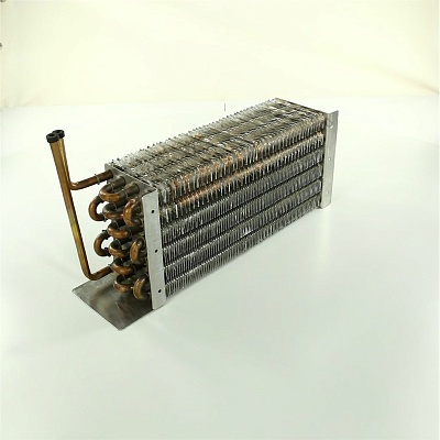 Refrigerator evaporator 1,4 4x6x300 378x88x200 battery