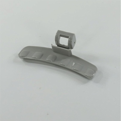 Ручка люка стиральной машины SAMSUNG DC64-01524A серая Ручка люка стиральной машины SAMSUNG DC64-01524A серая