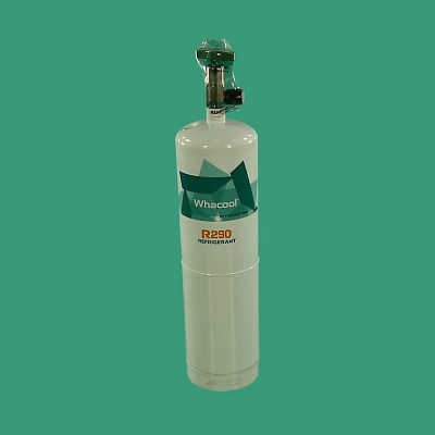 *Refrigerant R-290 830 g with valve 400 g refrigerant