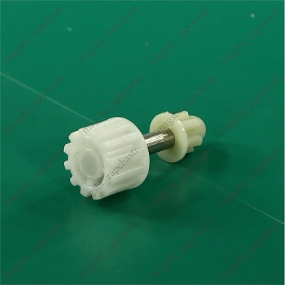 *Meat grinder gear VITEK D24/14 mm h53 mm z12/6 helical/straight metal shaft