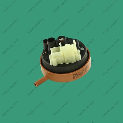 Датчик уровня воды INDESIT ARISTON 3 конт C00274118 Датчик уровня воды INDESIT ARISTON 3 конт C00274118