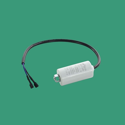 Конденсатор CBB65 5 мкф 440-450V пластик с проводом Конденсатор CBB65 5 мкф 440-450V пластик с проводом