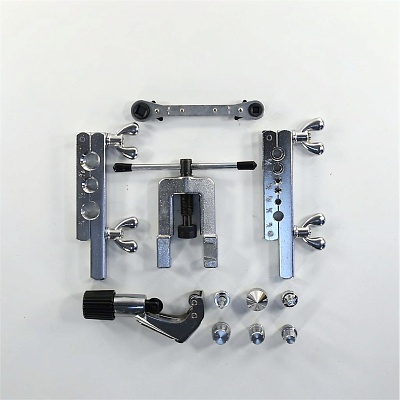 Вальцовка FC(CT)-278L 2 плашки 1/16"-3/8" + 5/6"-5/8" пласт.кейс Вальцовка FC(CT)-278L 2 плашки 1/16"-3/8" + 5/6"-5/8" пласт.кейс