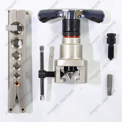 Rolling machine CT-S806A eccentric 1 die 1/4-3/4 case blue (with lock) Rolling machine CT-S806A eccentric 1 die 1/4-3/4 case blue (with lock)