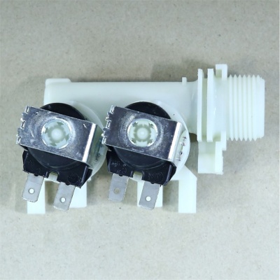 *Washing machine solenoid inlet valve 2 180° Ø12 mm terminals 220 V MERLONI photo 2496286 *Washing machine solenoid inlet valve 2 180° Ø12 mm terminals 220 V MERLONI photo 2496286