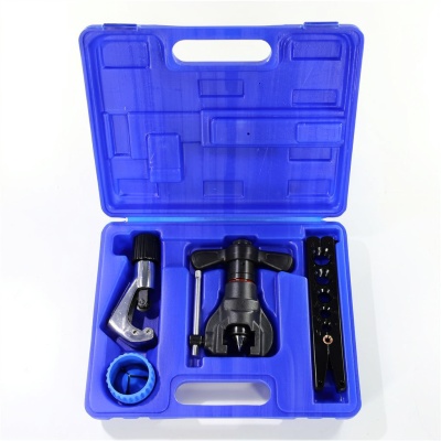 Вальцовка CT-R806A-F эксцентриковая 1 плашка 1/4"-3/4" черная пласт.кейс синий photo 2388968 Вальцовка CT-R806A-F эксцентриковая 1 плашка 1/4"-3/4" черная пласт.кейс синий photo 2388968