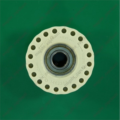 Суппорт(опора) ELECTROLUX Cod 062 4071306494 пласт подш 6204 сальник 30X46,5X8,7/13 правая резьба photo 2432274