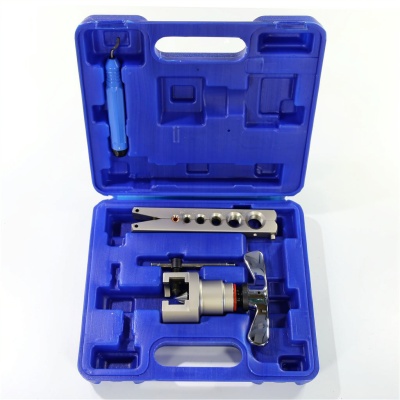 Вальцовка CT-N806A-D эксцентриковая 1 плашка 1/4"-3/4" пласт.кейс синий photo 2388926 Вальцовка CT-N806A-D эксцентриковая 1 плашка 1/4"-3/4" пласт.кейс синий photo 2388926