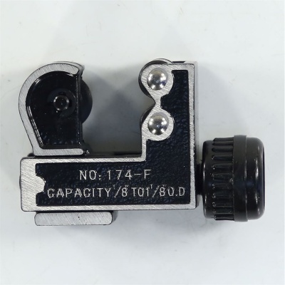 Труборез Ø 1/8"-1 1/8" 3-28мм FC(CT)-174 photo 2406453 Труборез Ø 1/8"-1 1/8" 3-28мм FC(CT)-174 photo 2406453