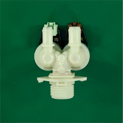 *Washing machine solenoid inlet valve 2 180° Ø12 mm chip plug 220 V Electrolux photo 2496341 *Washing machine solenoid inlet valve 2 180° Ø12 mm chip plug 220 V Electrolux photo 2496341
