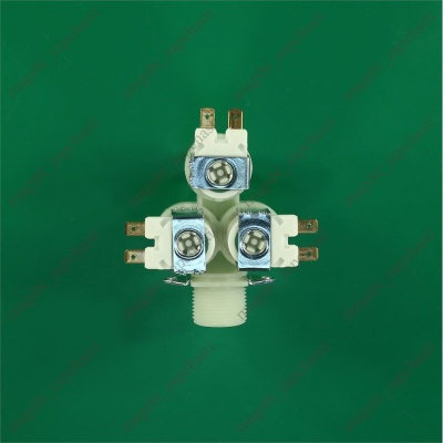 КЭН стиральной машины 3 90˚ Ø15 мм клеммы 220V T&P photo 2395746 КЭН стиральной машины 3 90˚ Ø15 мм клеммы 220V T&P photo 2395746