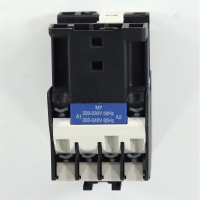 Контактор 12А 220V электромагнитный пускатель photo 2394631 Контактор 12А 220V электромагнитный пускатель photo 2394631